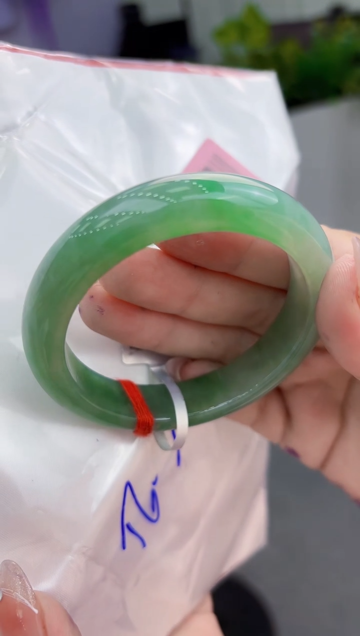 【闪购商品】翡翠手镯未镶嵌翡翠手镯