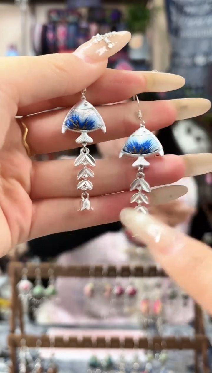 织绣民族风非遗老绣苗银饰品176