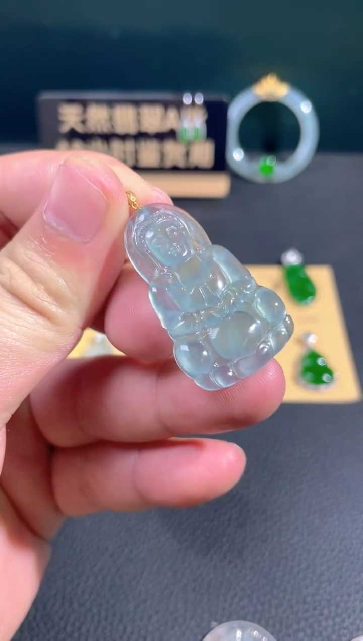 【闪购商品】翡翠颈饰18K金镶嵌翡翠