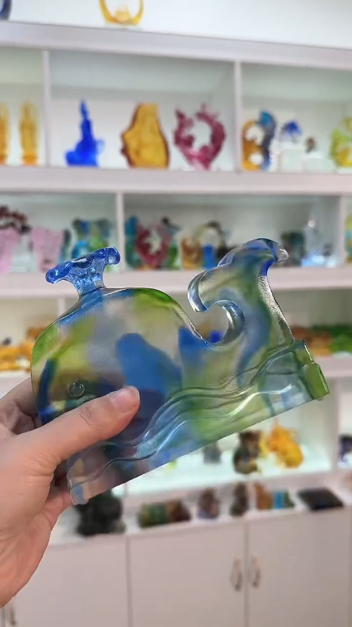 手工艺品琉璃鲸鱼
