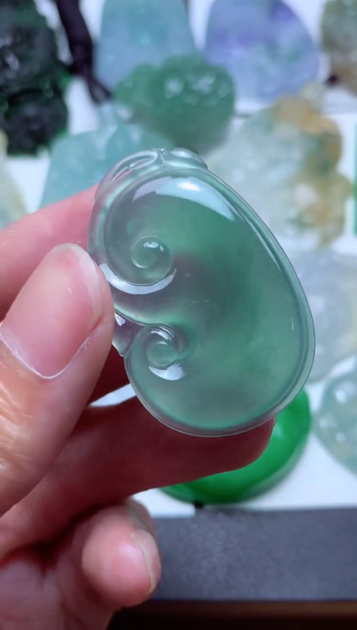 翡翠未镶嵌颈饰天然翡翠