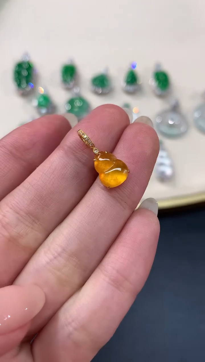 【闪购商品】翡翠吊坠(不含链)18K金镶嵌吊坠A293|1980