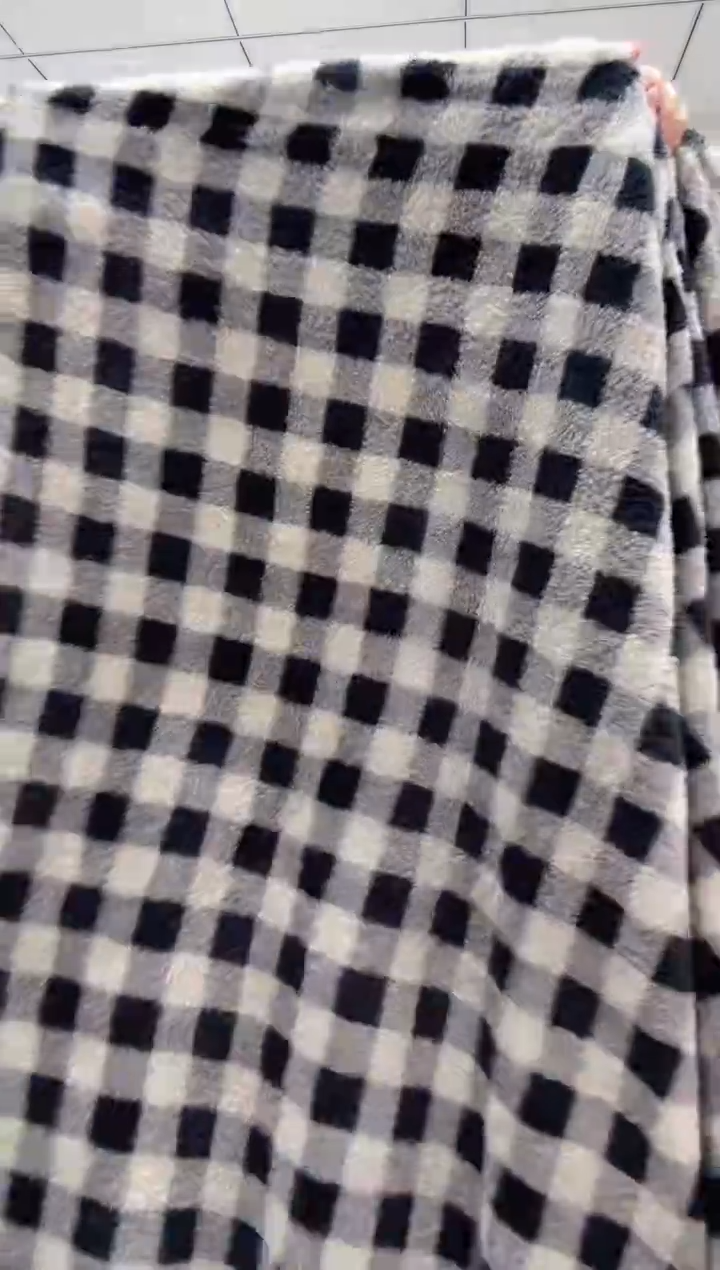 法兰绒2.4X1.8左右以主播所说为准