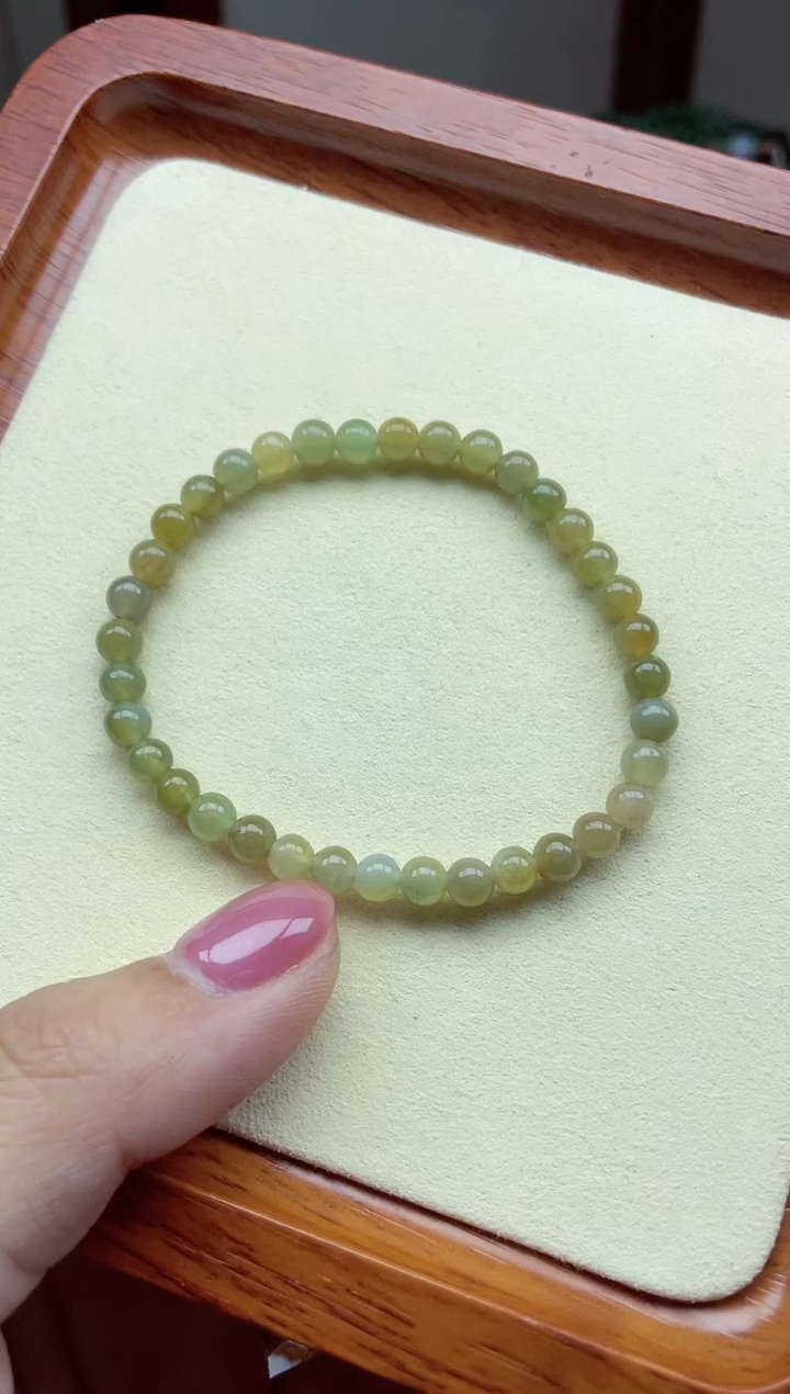 【闪购商品】翡翠手链未镶嵌缅甸翡翠 卡5.2
