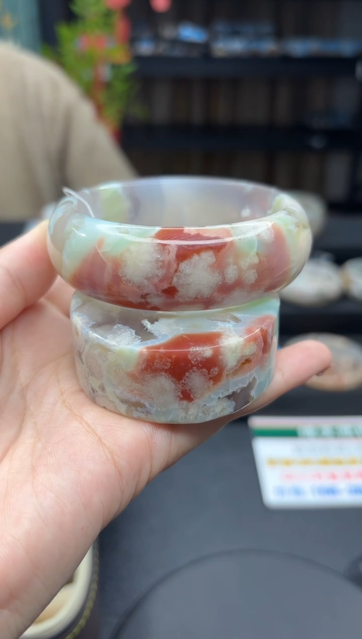 【闪购商品】石英质玉手镯未镶嵌656（58圈赠送镯心）