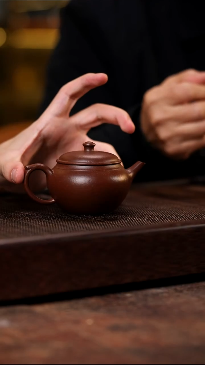 宜兴紫砂龙血砂乐缘