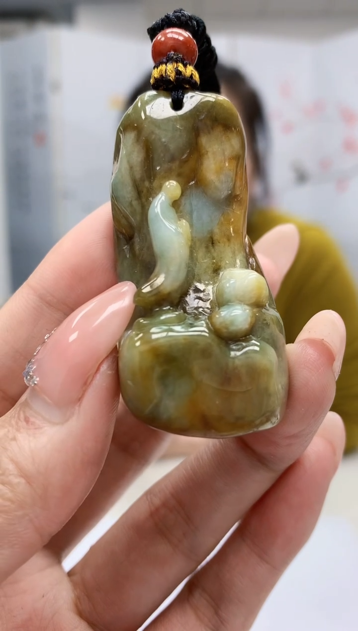 【闪购商品】定制翡翠未镶嵌4902MM-毛货挂件52