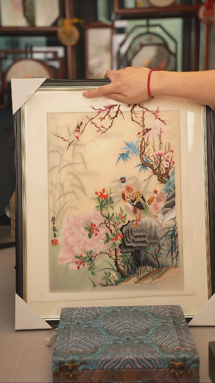 扇子苏绣绣片 30乘40