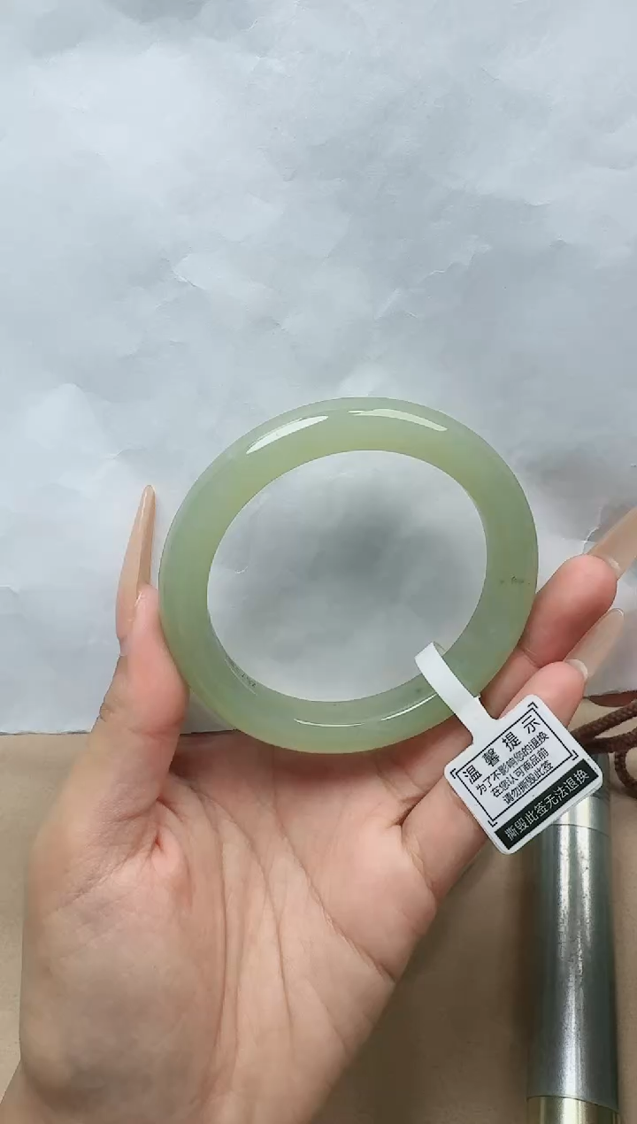 【闪购商品】和田玉手镯未镶嵌57/58圈口  YY