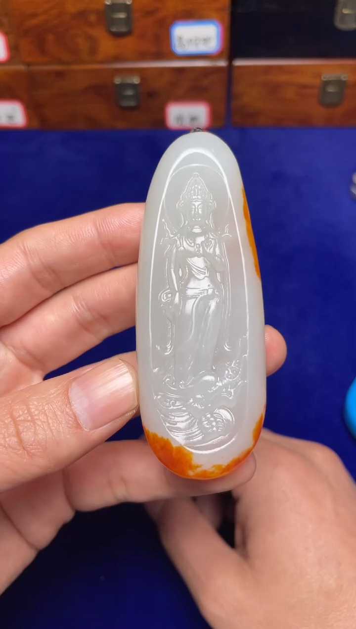 未镶嵌和田玉挂件开****?和田玉