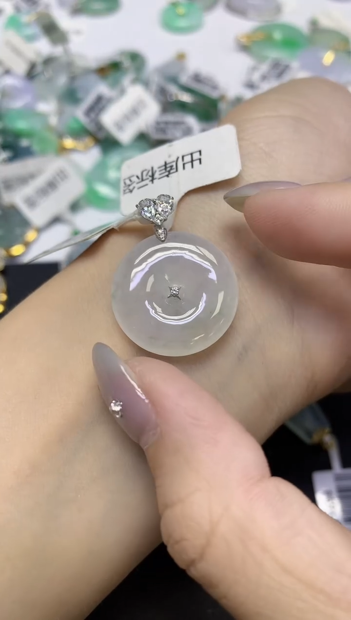 颈饰18K金镶嵌翡翠天然缅甸翡翠A货百元以上9元证书费自理