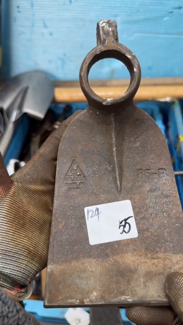 听**人家用五金工具一个