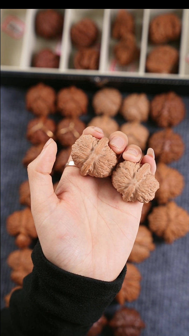 【闪购商品】文玩核桃吊坠血麒麟