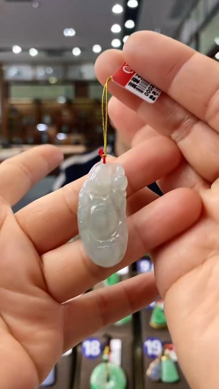 【闪购商品】翡翠颈饰未镶嵌佛公