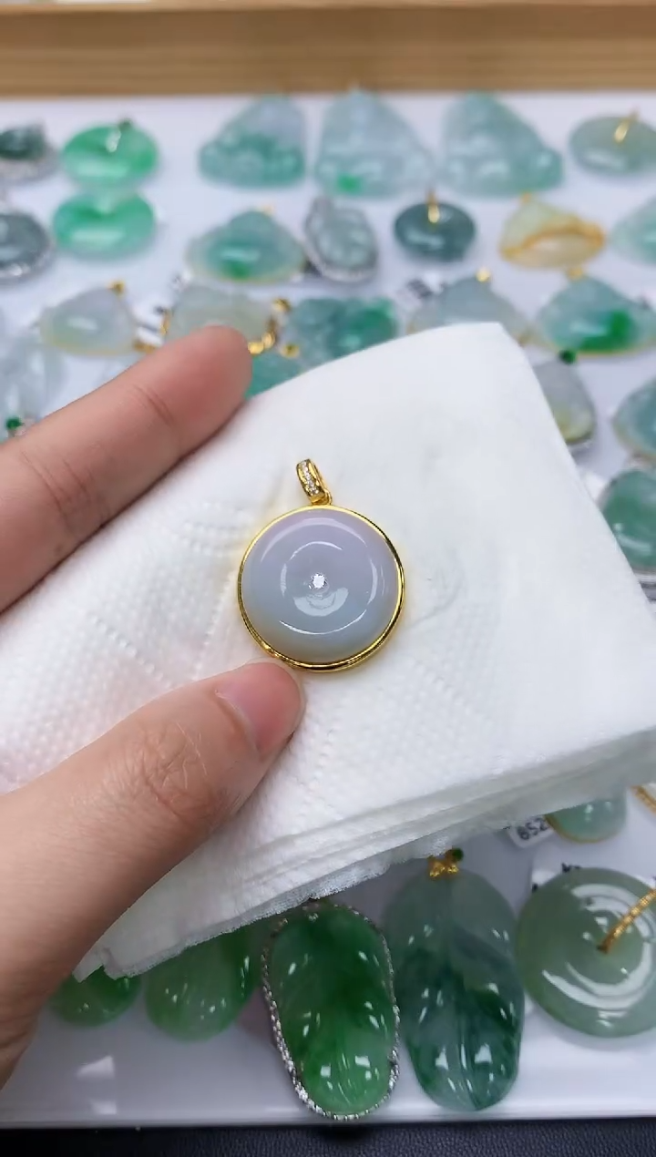 颈饰银S925镀金镶嵌翡翠天然A货
