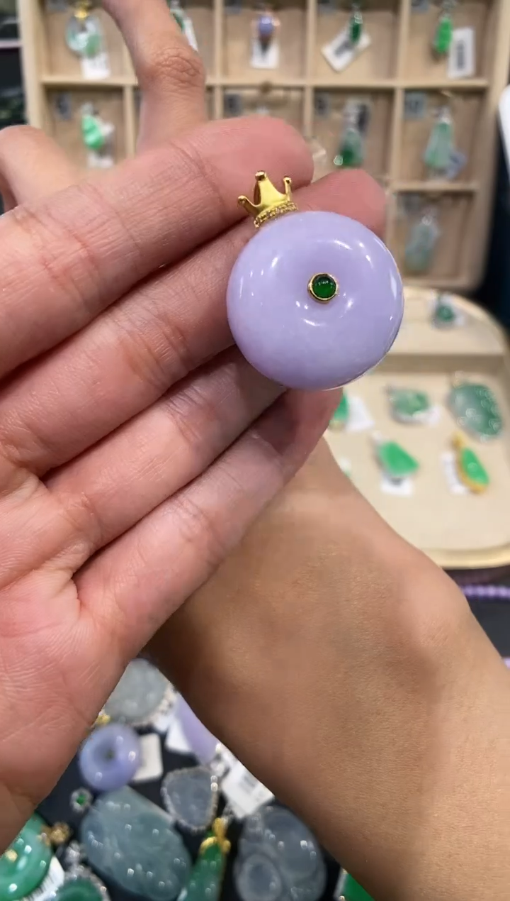 【闪购商品】翡翠吊坠(不含链)18K金镶嵌平安扣
