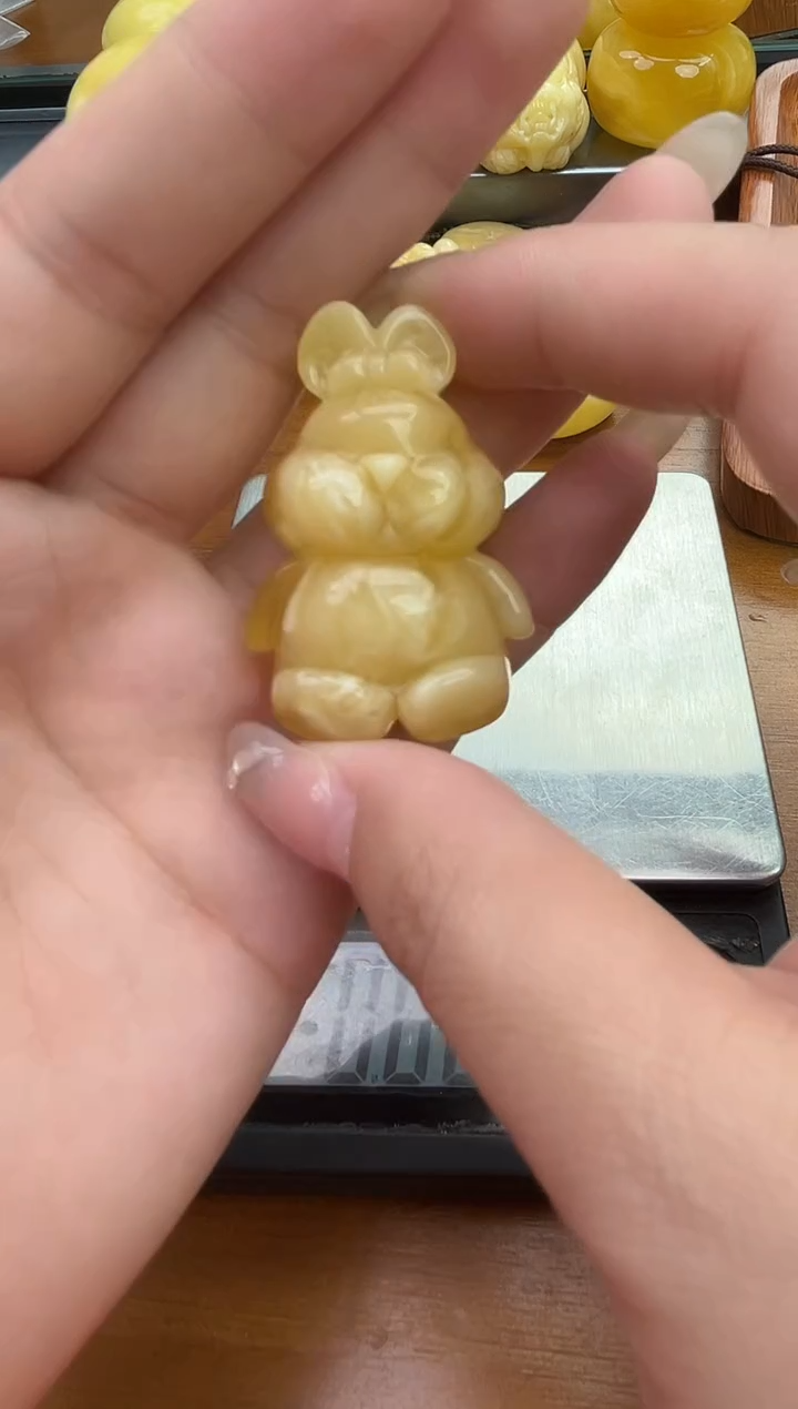 裸石琥珀未镶嵌琥珀蜜蜡吊坠