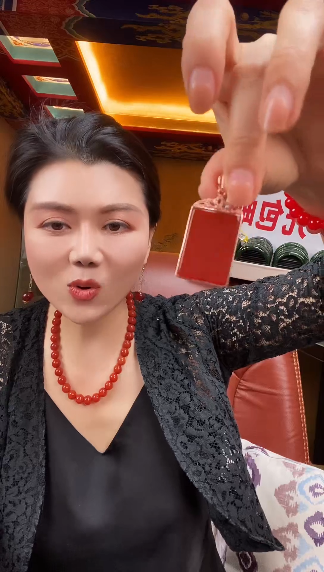 玛瑙/玉髓颈饰合金吊坠