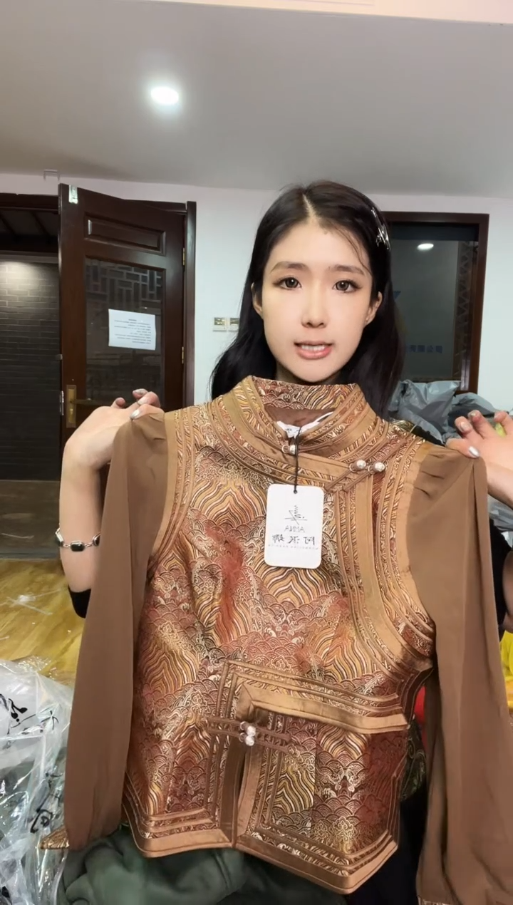 纱袖马甲       XL码      115-125斤