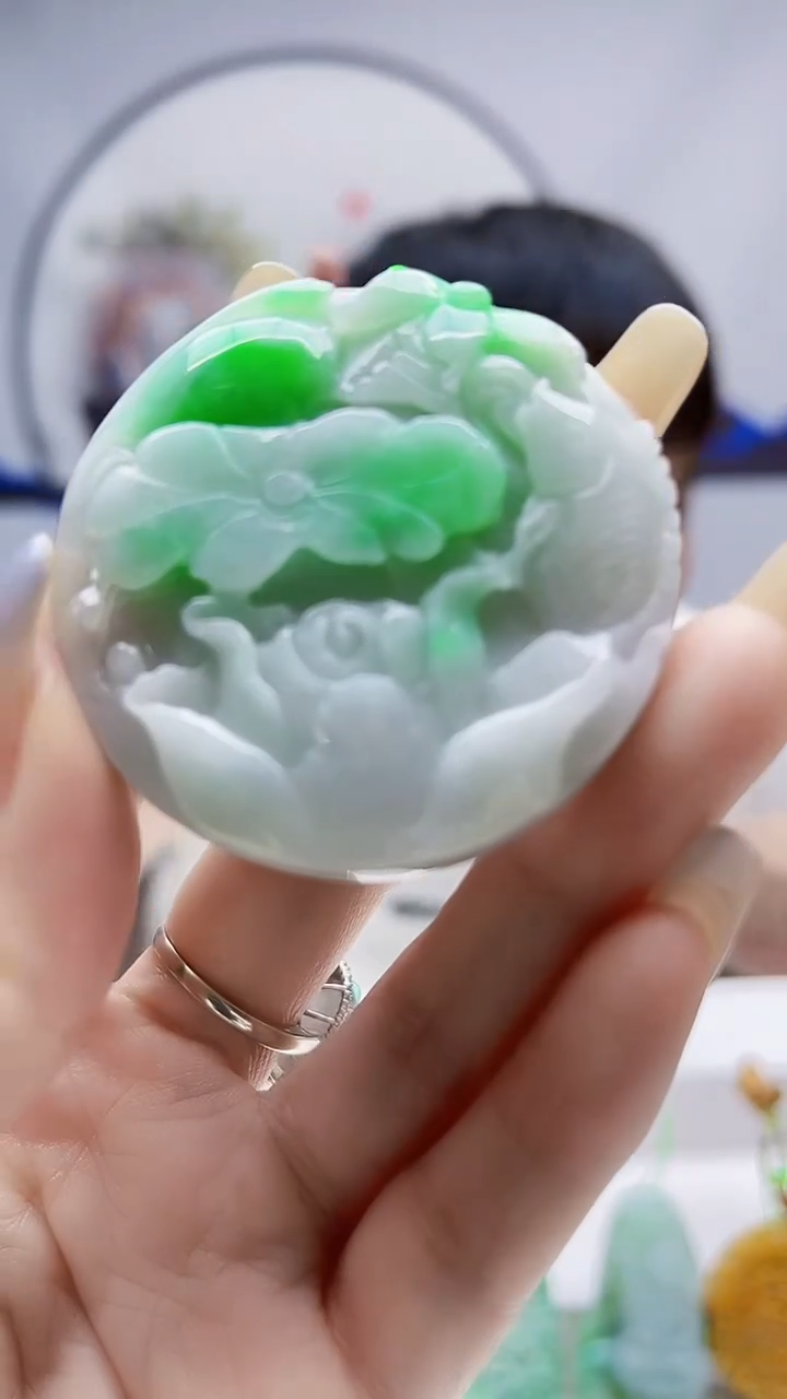 未镶嵌定制翡翠毛货挂件27