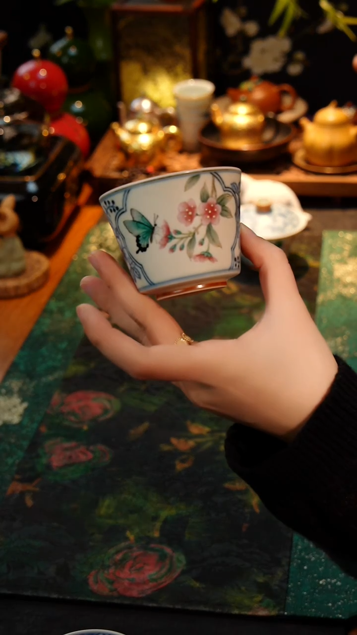 茶器青花斗彩主人杯