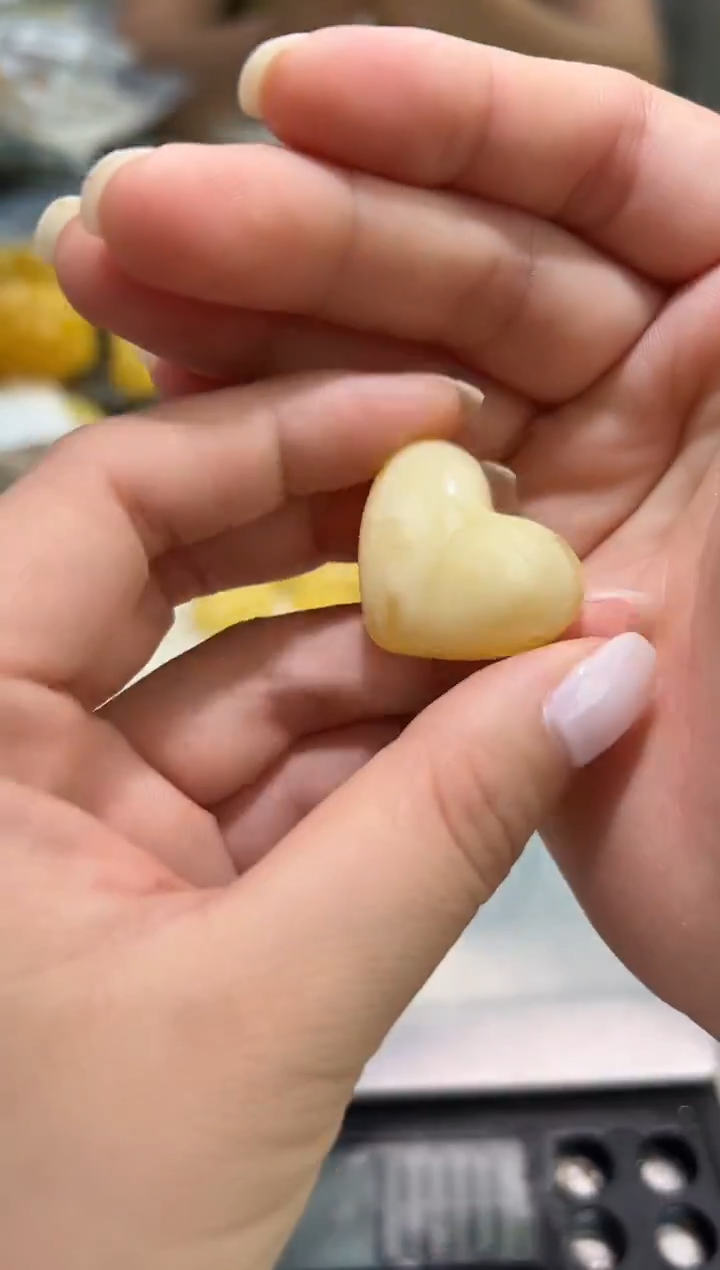裸石琥珀未镶嵌琥珀蜜蜡吊坠