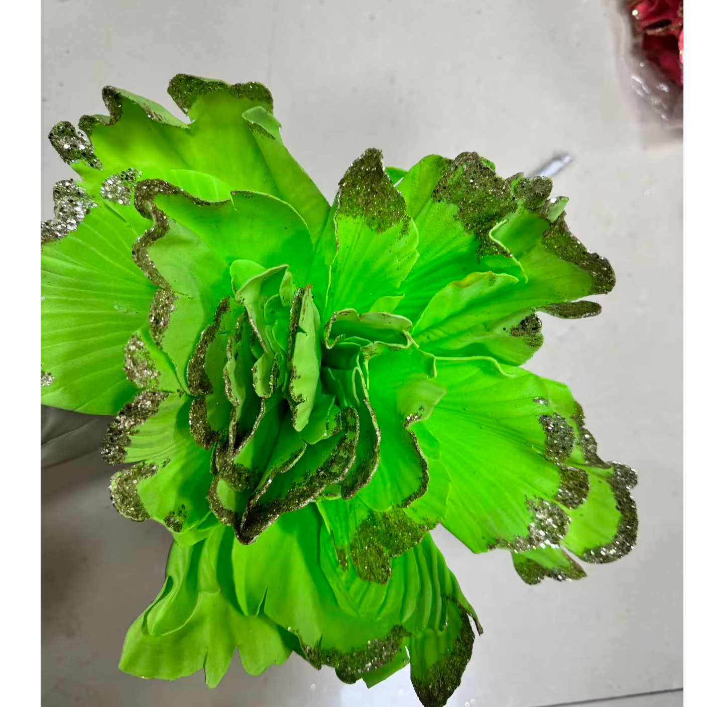 手持荷花假花-微瑕介意勿拍