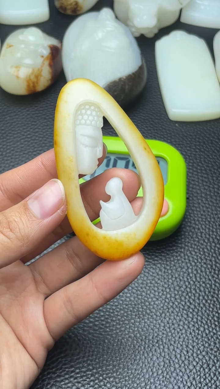 未镶嵌和田玉挂件灿**生1