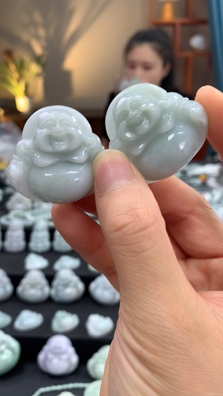 颈饰未镶嵌翡翠2800佛公 多样性发一件
