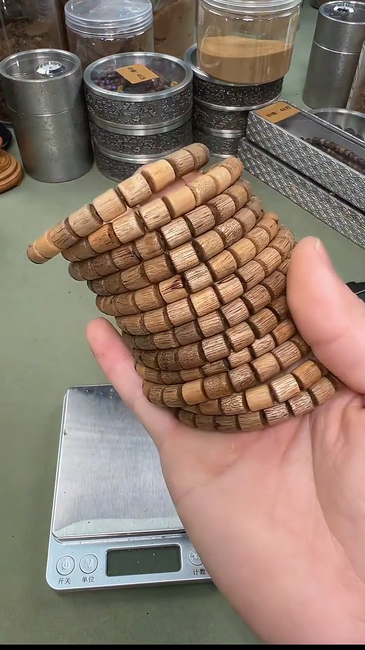 【闪购商品】沉香越南顺化桶珠单圈