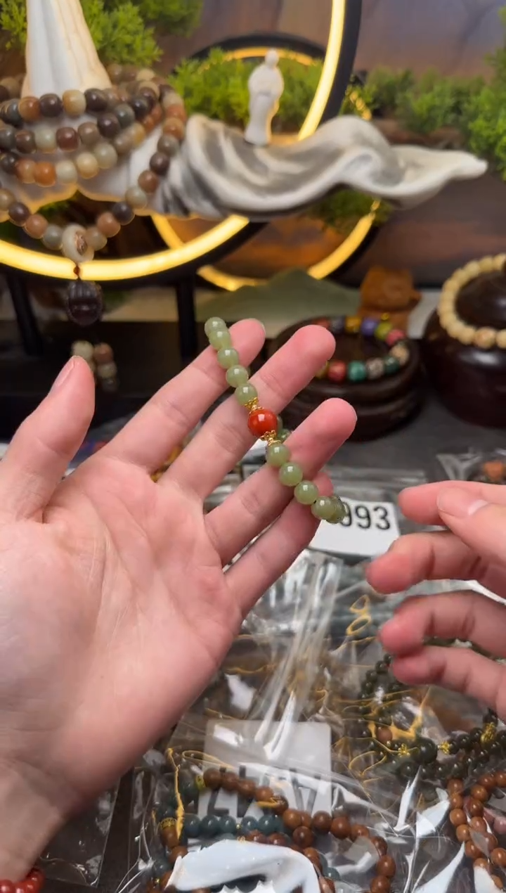 【闪购商品】和田玉手链未镶嵌A974 和田玉圆珠