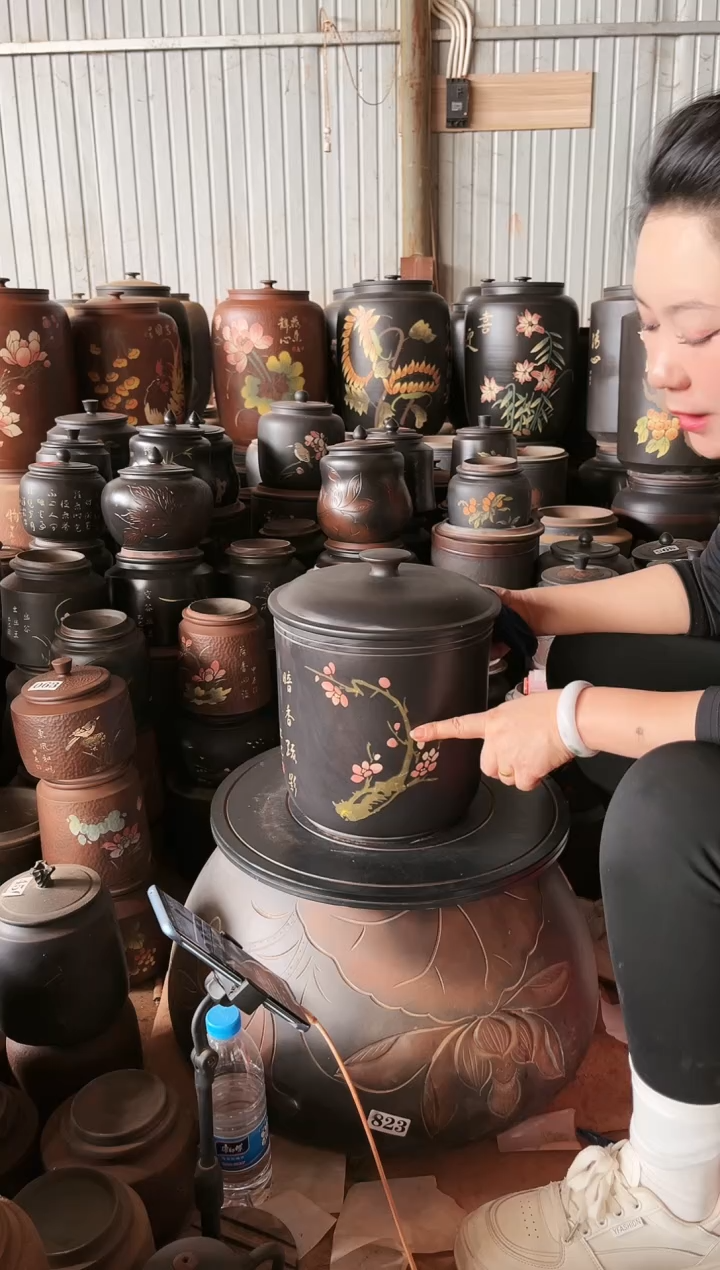 【闪购商品】壶瑕疵 七饼彩填 外地裂 329