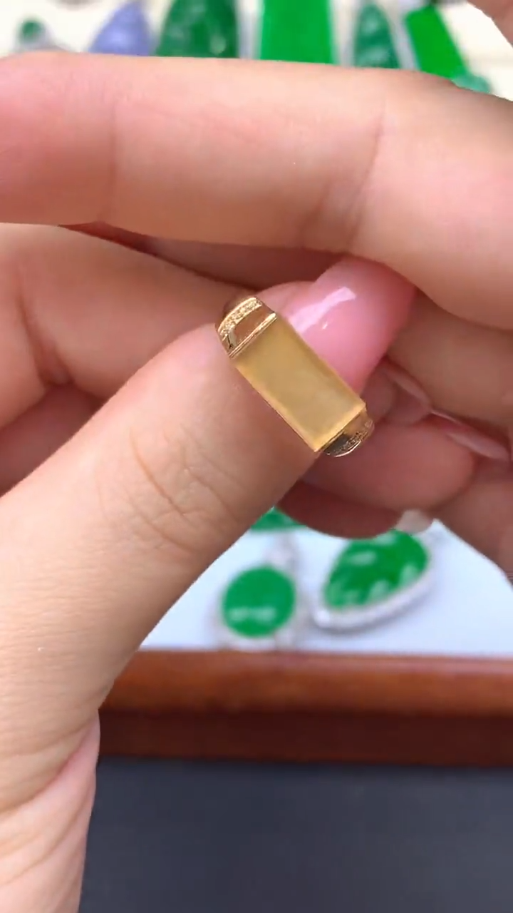 【闪购商品】翡翠戒指18K金镶嵌378-天然翡翠