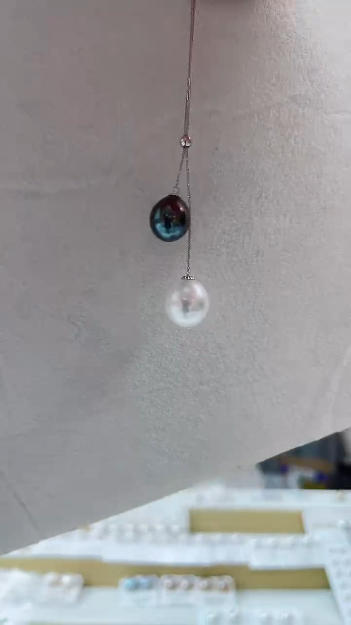 18K金镶嵌海水珍珠吊坠(赠链)海水双珠吊坠@@M47