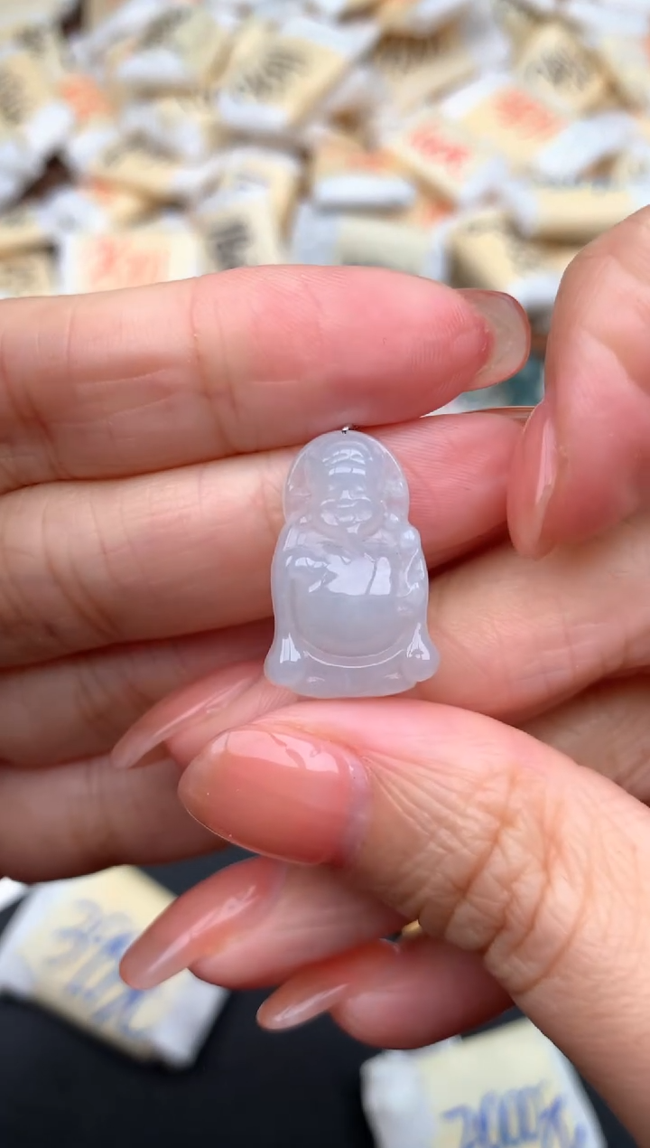 未镶嵌挂件翡翠一