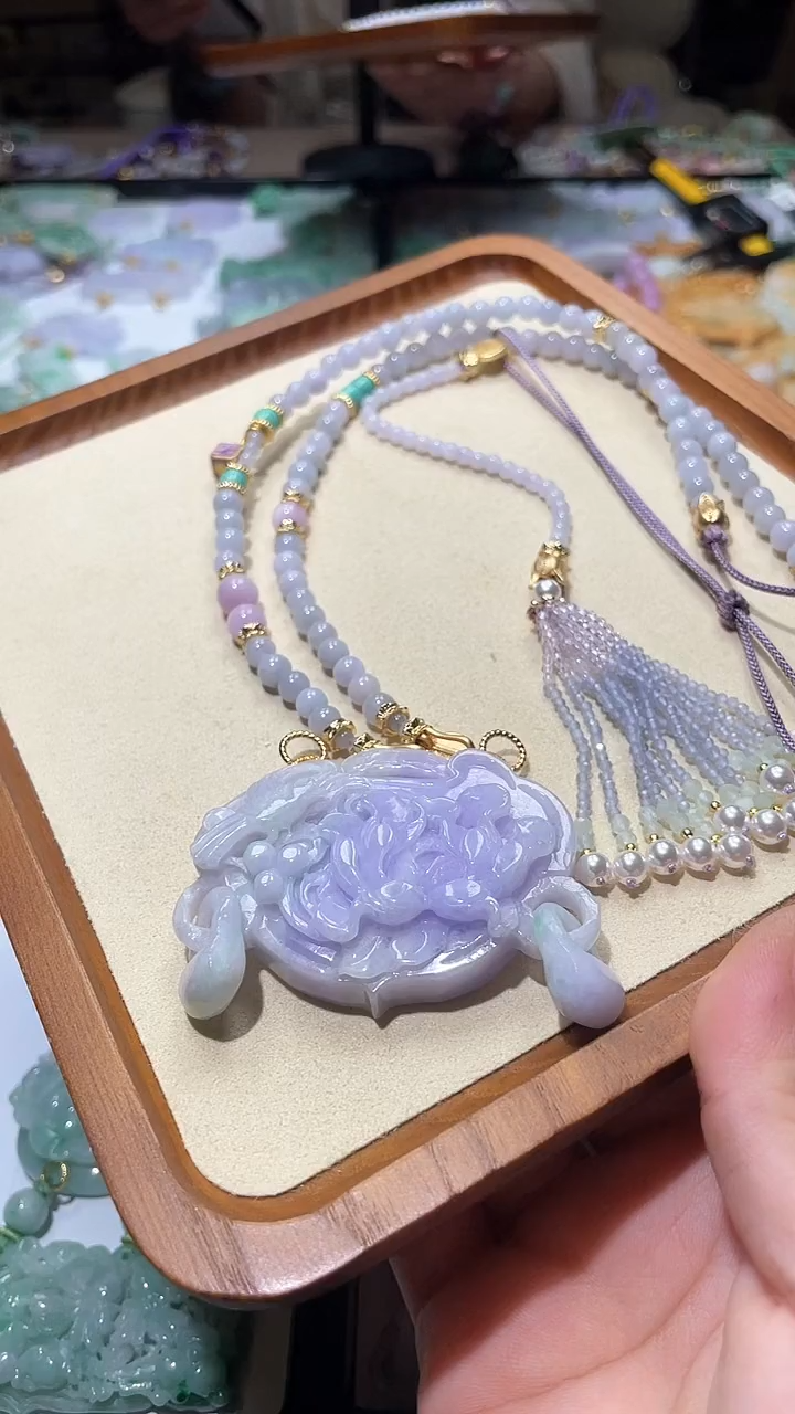 【闪购商品】翡翠颈饰未镶嵌吊坠