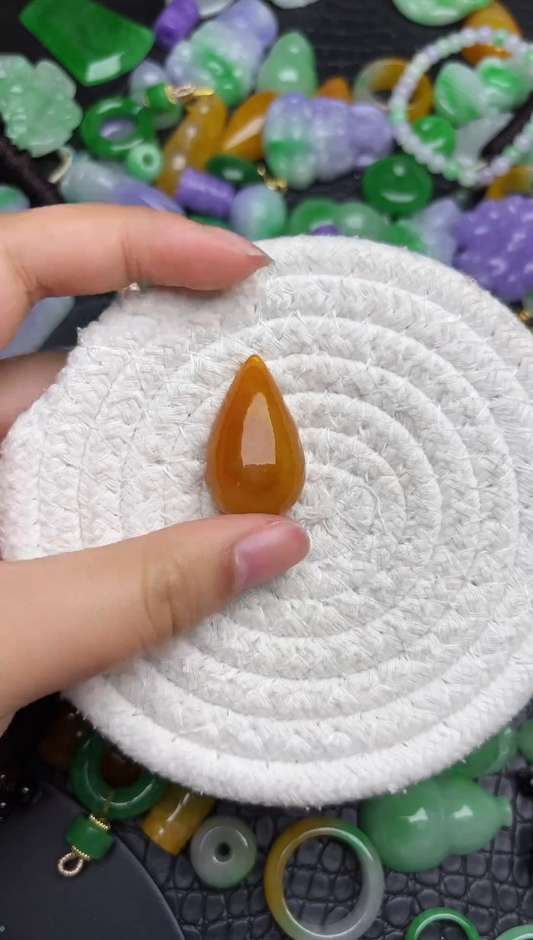 颈饰未镶嵌翡翠缅甸翡翠吊坠