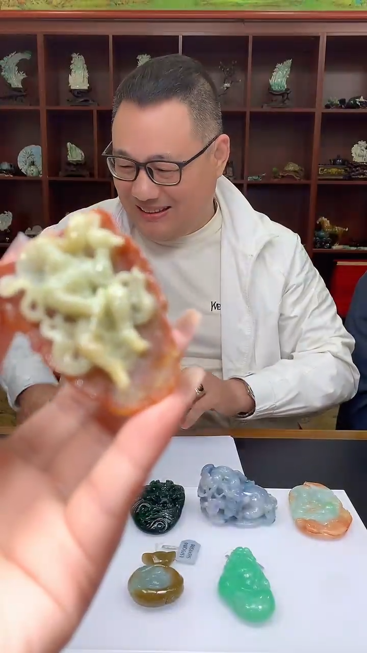 【闪购商品】定制翡翠未镶嵌1088xx-毛货翡翠