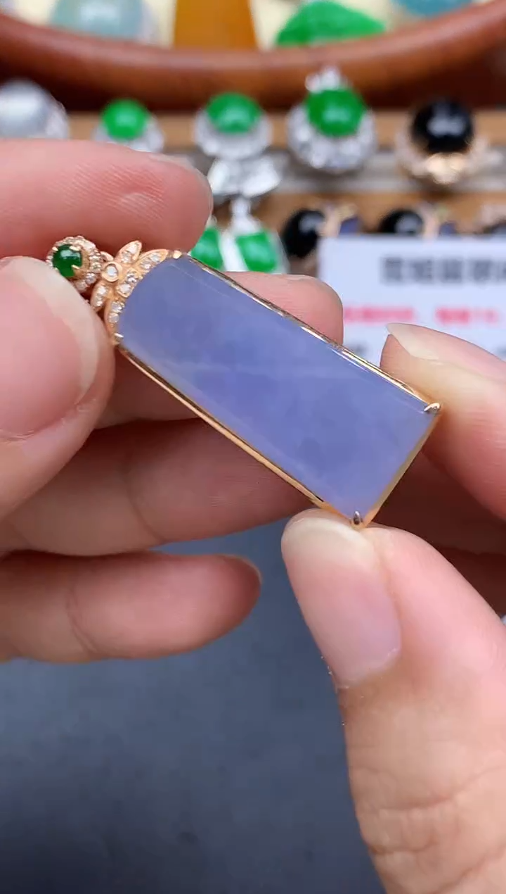 颈饰18K金镶嵌翡翠376-中国好珍宝