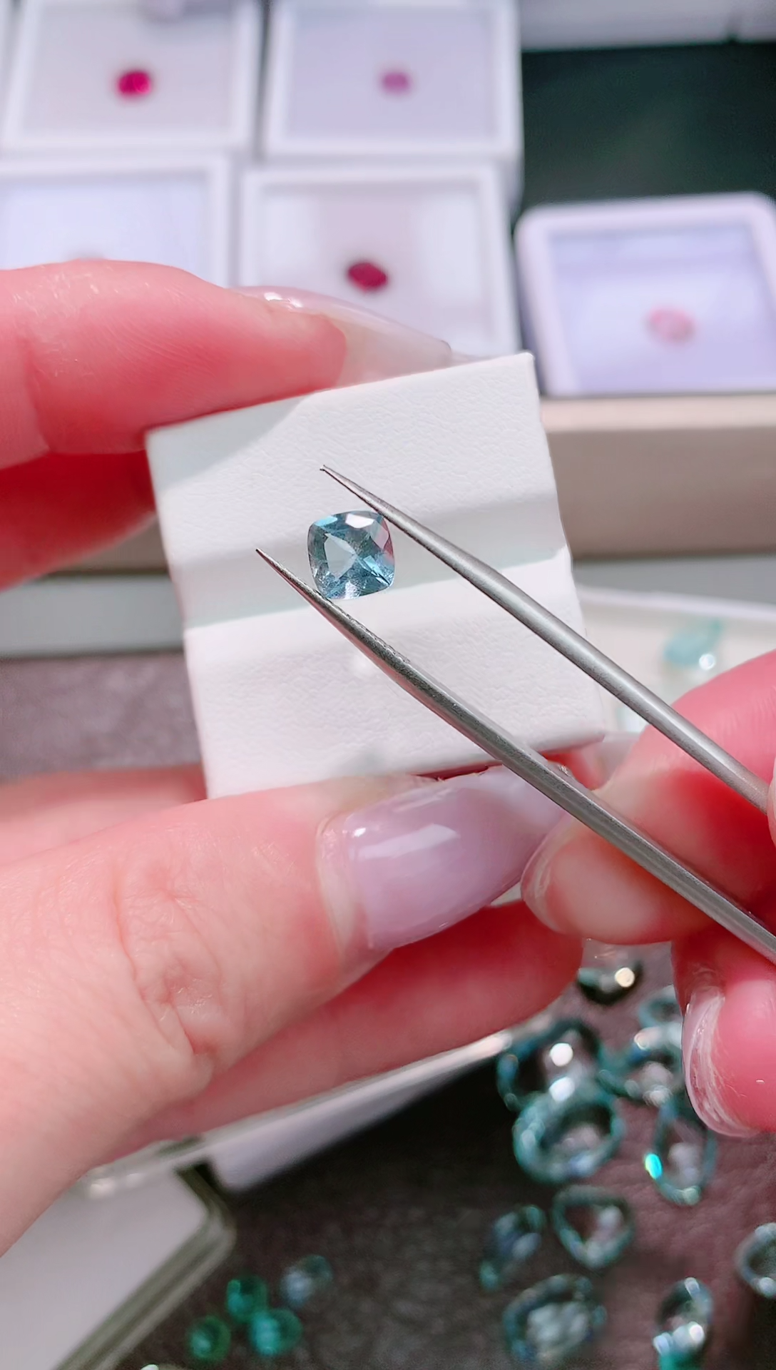 裸石海蓝宝石0.99ct