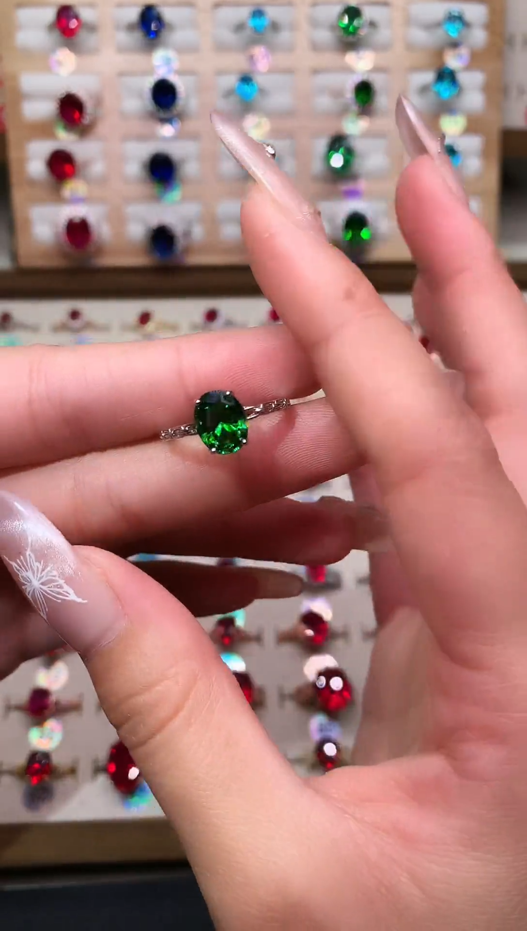 银S925镶嵌透辉石戒指7*9 银托