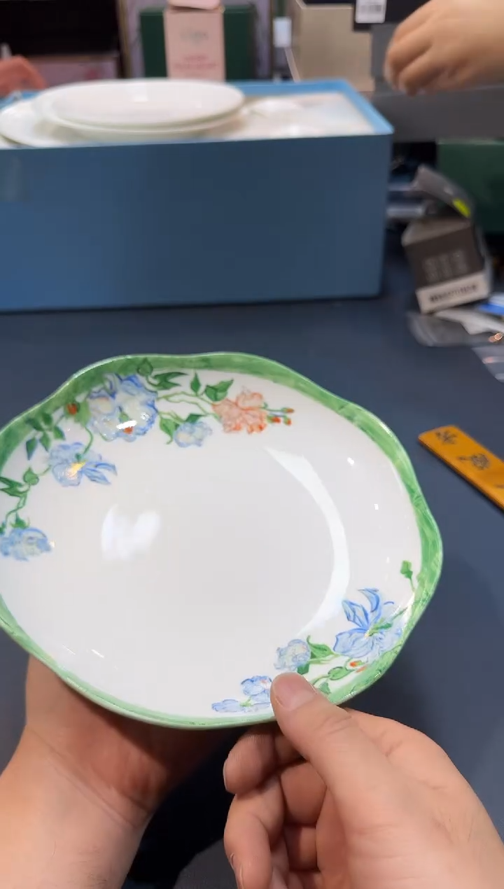 【闪购商品】碗F526全场正品，京东包邮