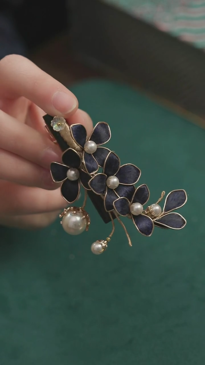 刺绣【高货】湘传礼 桑蚕丝 非遗绒花发夹