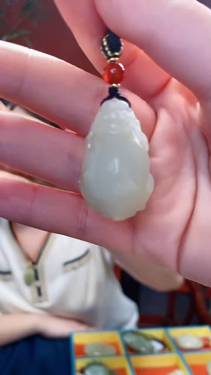 【闪购商品】和田玉挂件未镶嵌貔貅