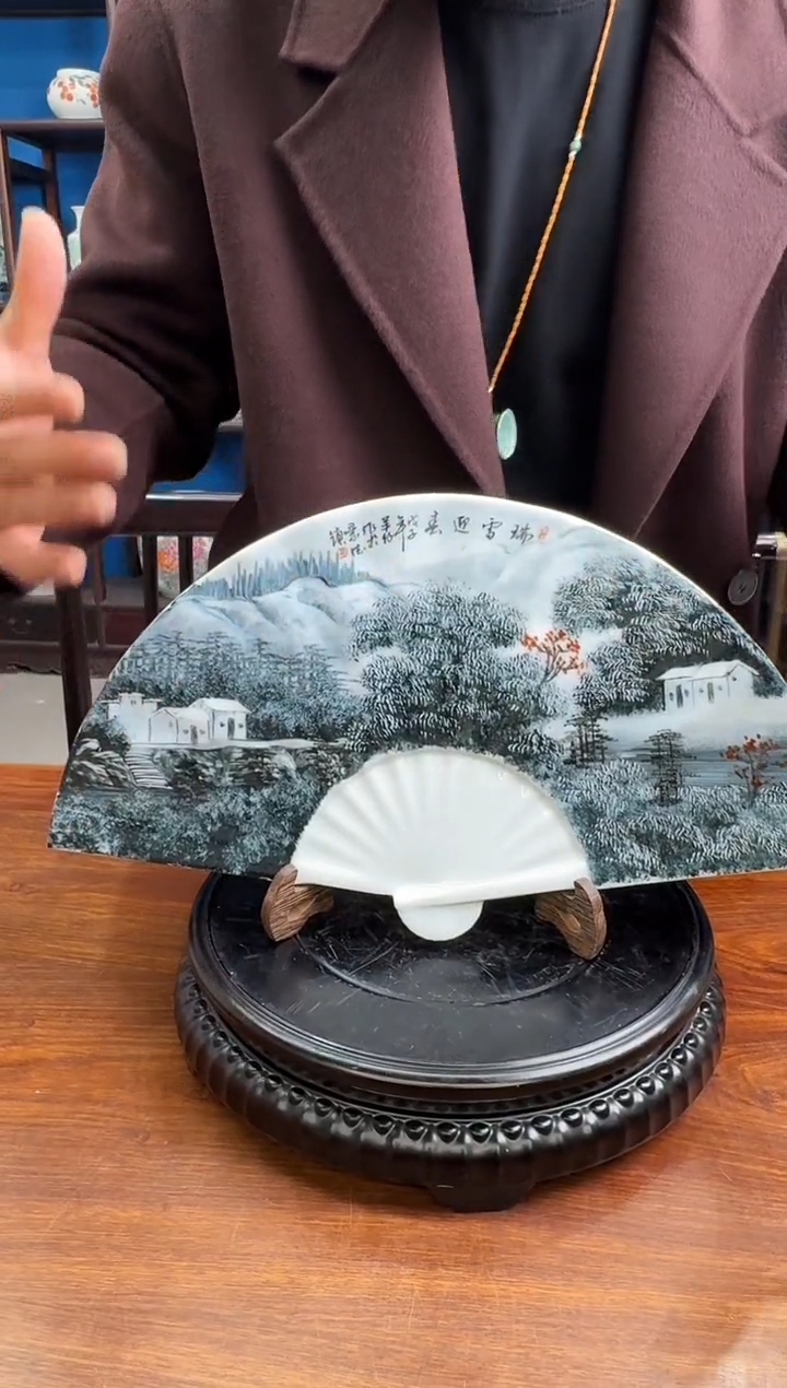 摆件陶红色官窑流水-25