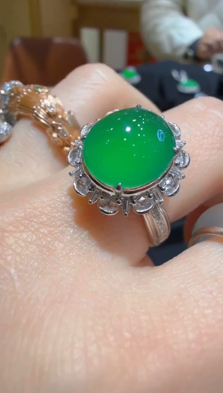 18K金镶嵌戒指翡翠多样性团购发一件