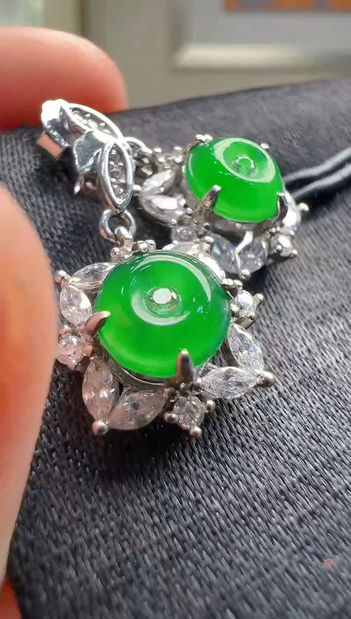 【闪购商品】翡翠耳饰银S925镶嵌多样性发货拍一发一