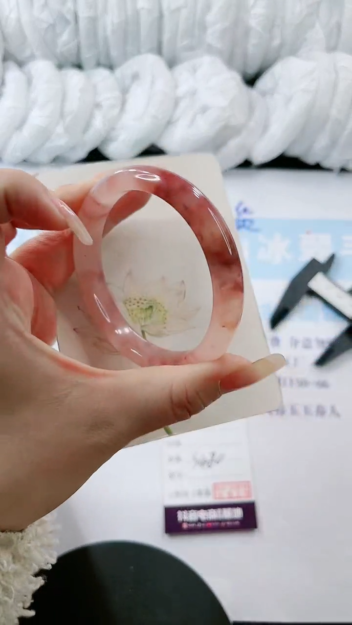 【闪购商品】石英质玉手镯未镶嵌多样性发货S480