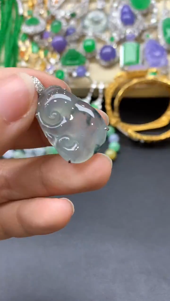 颈饰18K金镶嵌翡翠234-中国好珍宝