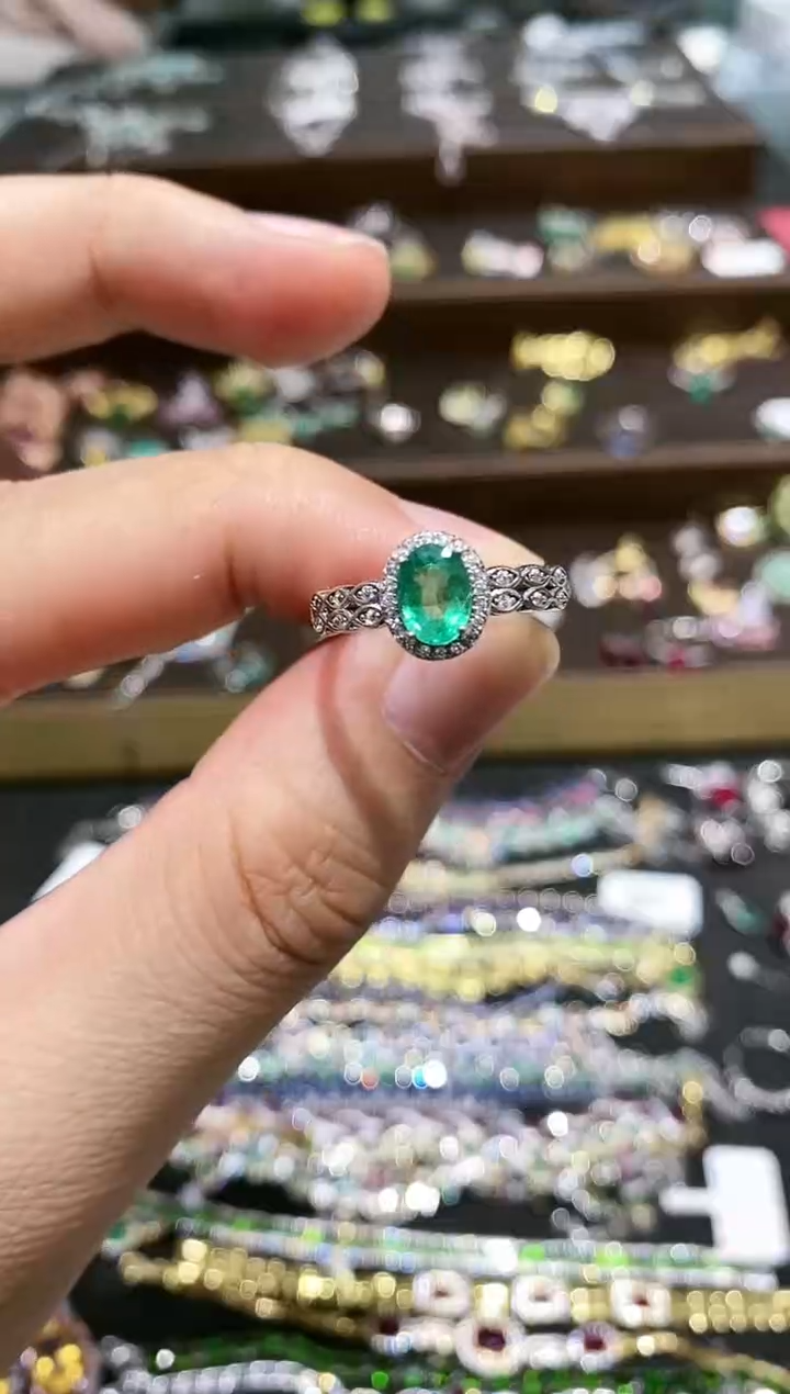 【闪购商品】祖母绿戒指银S925镶嵌戒指